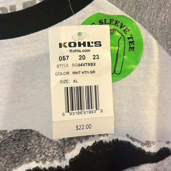 Boys Roblox Long Sleeve T-Shirt NWT - Picture 3 of 3